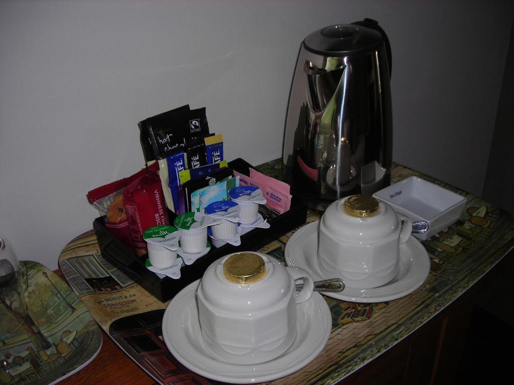 Number 97 Hotel Hastings Room photo